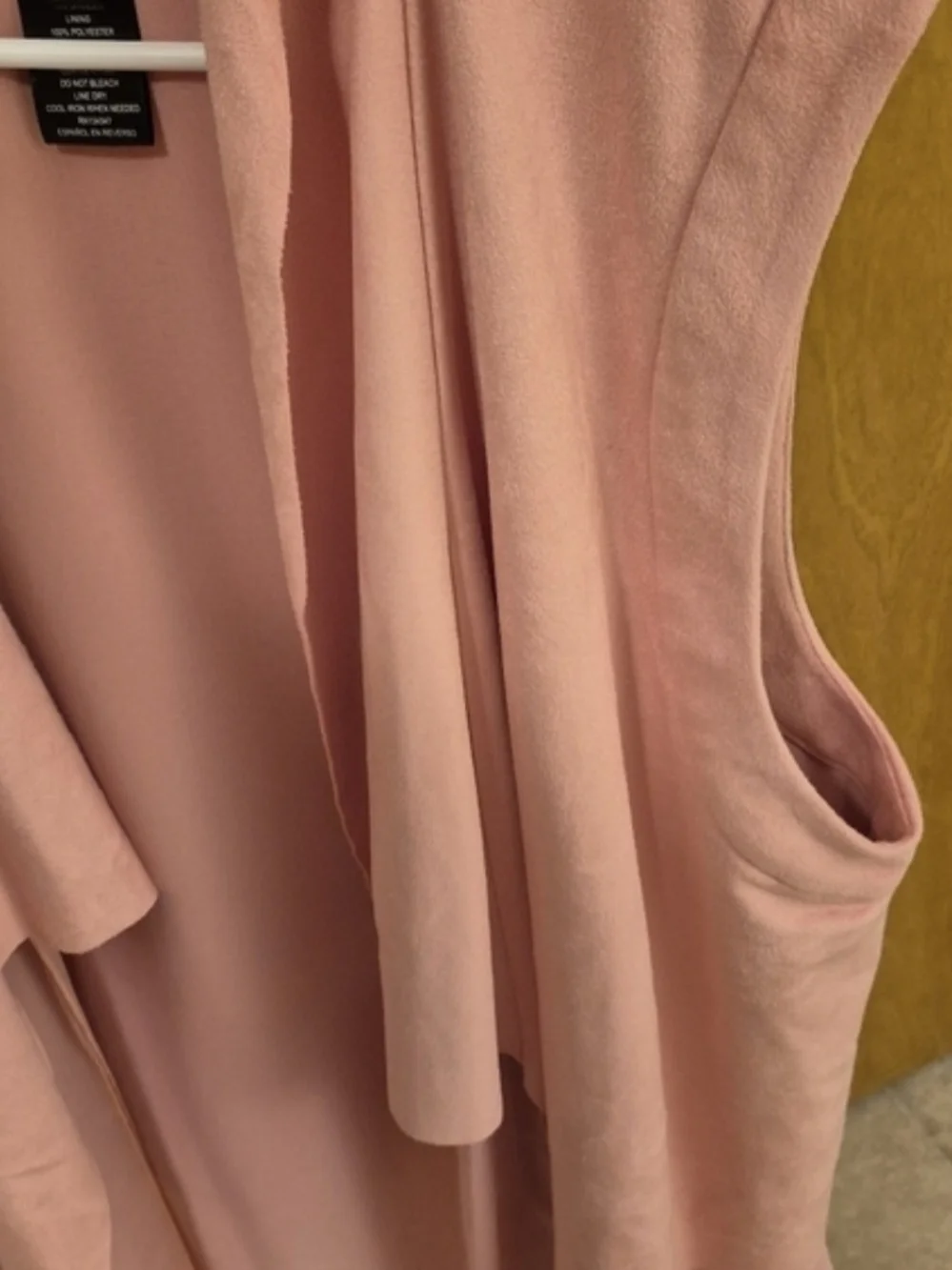 LARGE..BRAND NEW W/O TAGS..Vakko for I·N·C Draped Vests in Blush Pink and Cream - Picture 5 of 11